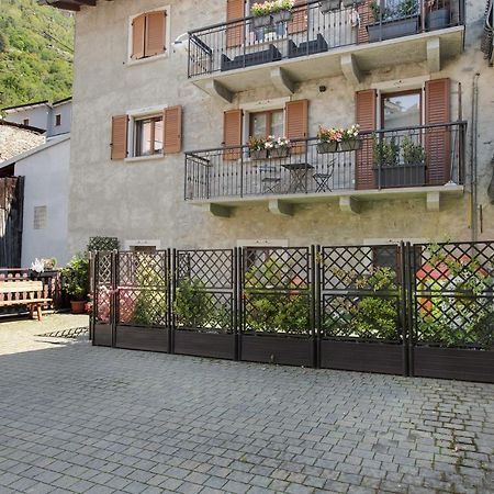 La Maison Du Bonheur Grosio Apartment Ngoại thất bức ảnh