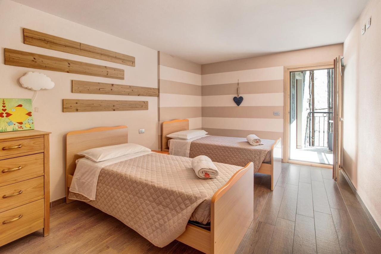 La Maison Du Bonheur Grosio Apartment Ngoại thất bức ảnh